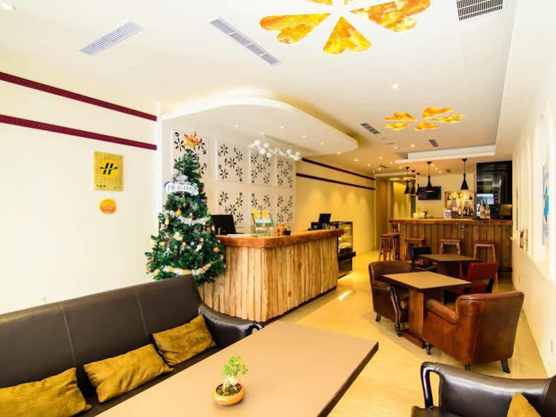 Shichi Hotel Kaohsiung Exteriör bild